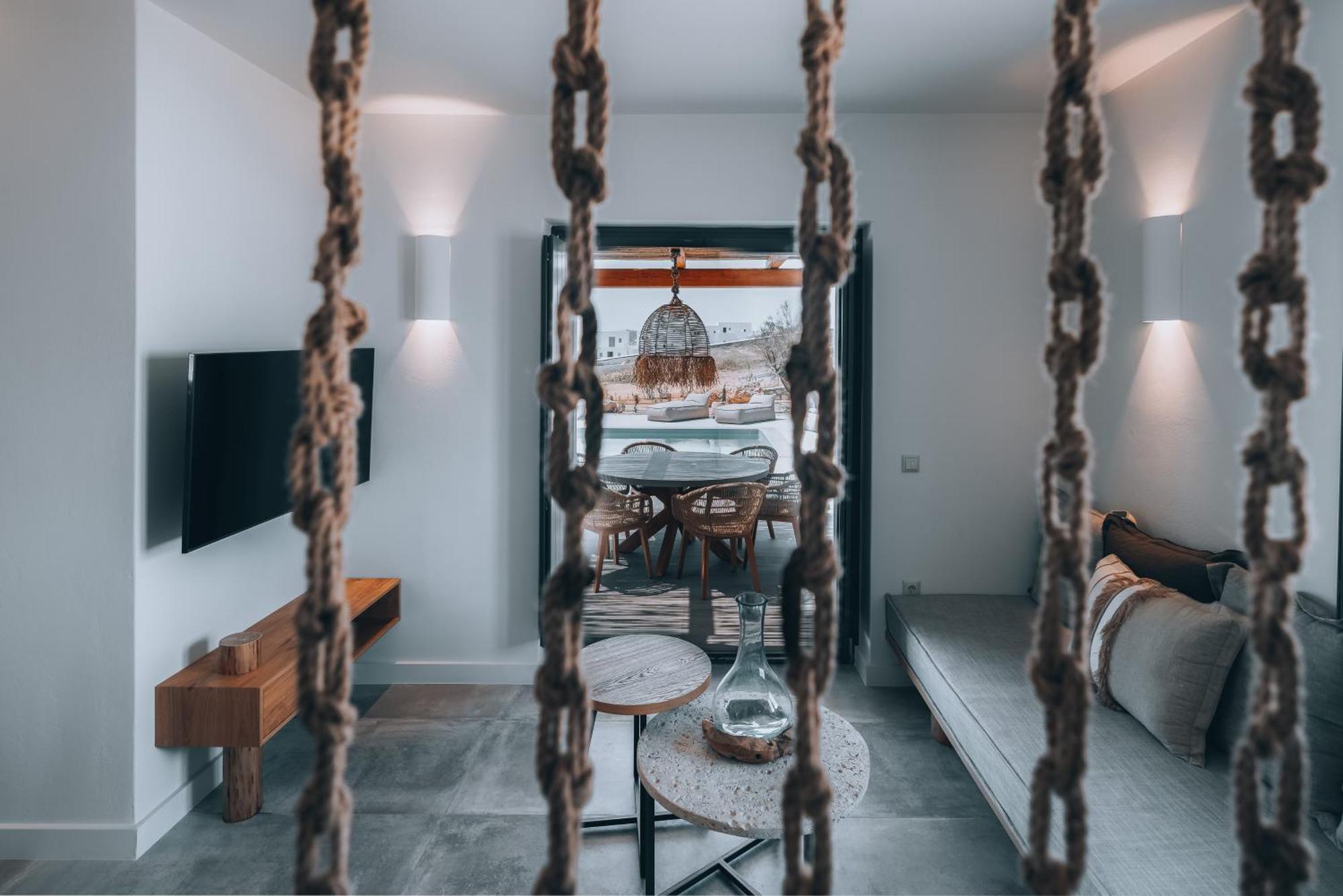 Kosmitis Suites & Villas Naousa  Room photo
